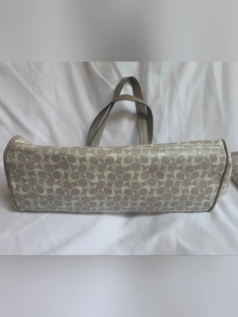 Coach signature tote